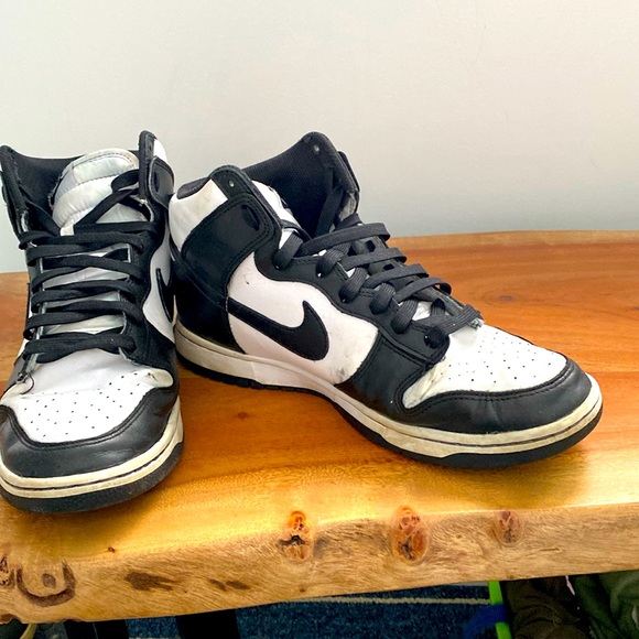 Nike high top sneakers - Picture 2 of 6
